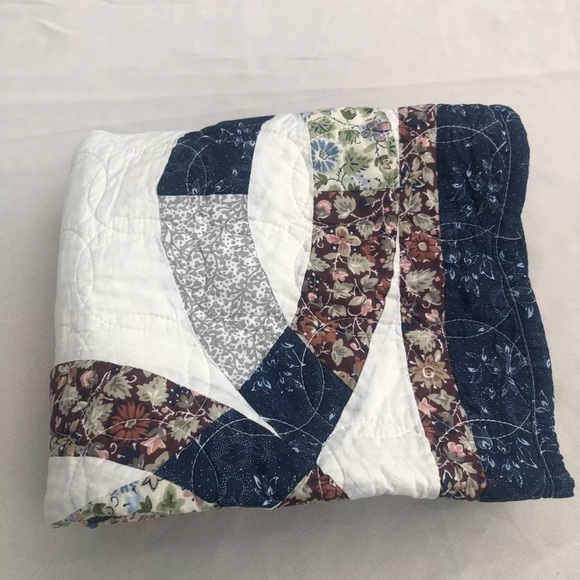 NEW Martha Stewart KING (1) Sham Wedding Rings Geometric - Picture 2 of 2